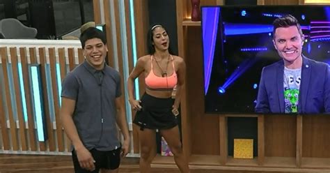 thiago y daniela en la ducha|Gran Hermano 2022: Thiago y Daniela tuvieron sexo cuatro。